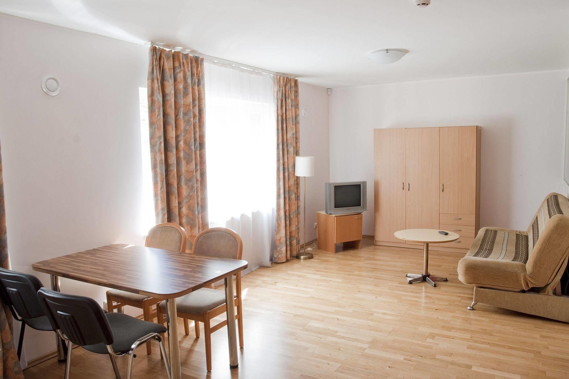 Pilve Apartments Tallinn Extérieur photo